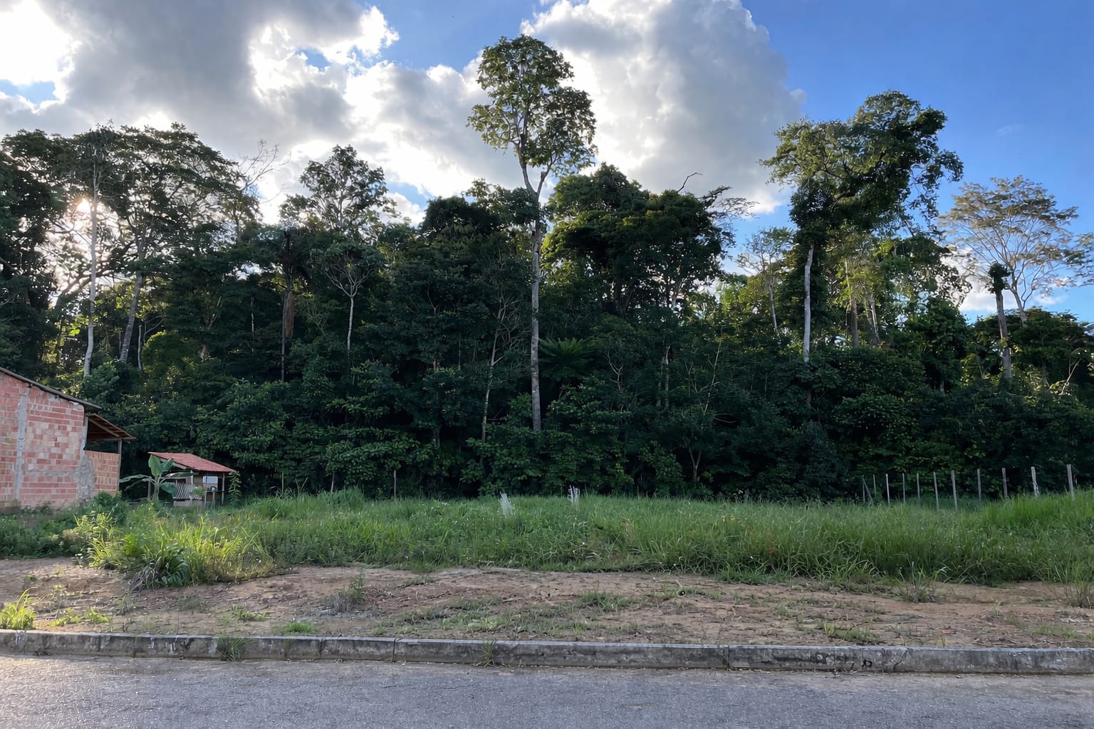 Ágio Lote 144 Quadra 643- Res Tropical